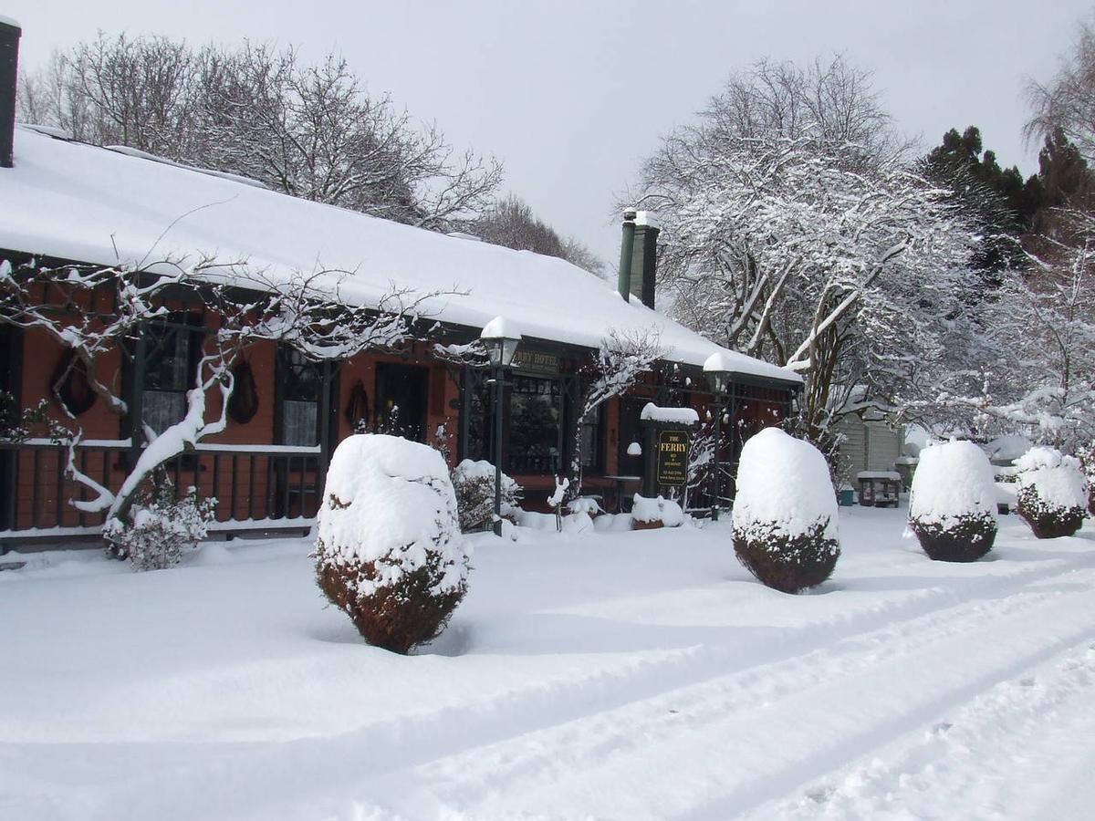 The Ferry Bed & Breakfast Distretto di Distretto di Queenstown Esterno foto