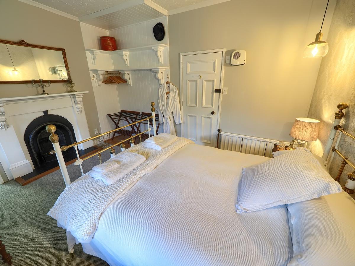 The Ferry Bed & Breakfast Bed and Breakfast Distretto di Distretto di Queenstown Esterno foto